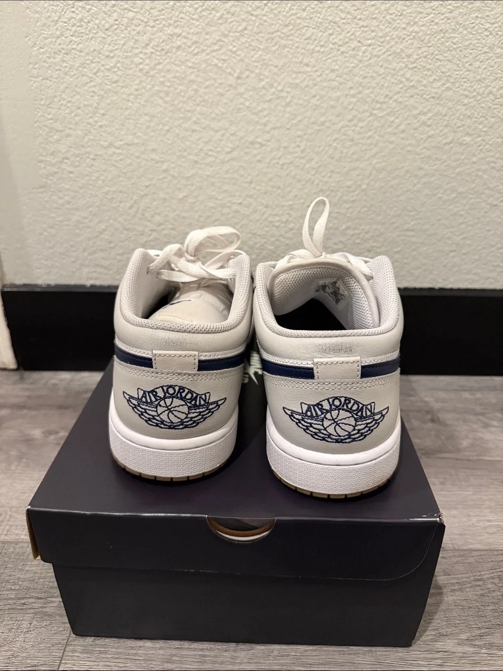 Jordan’s low-tops